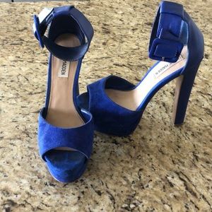 Steve Madden Size 6 blue High Heels